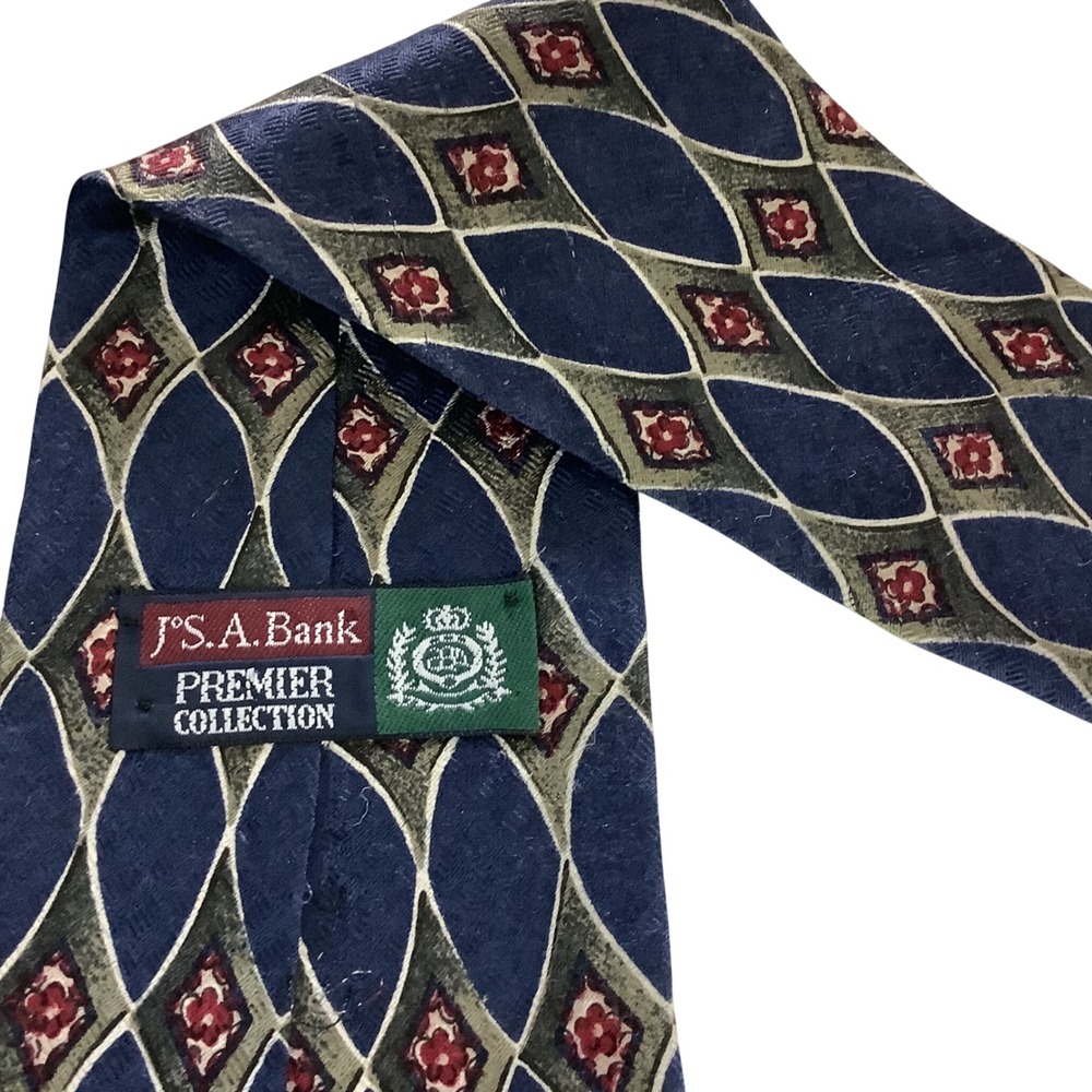 Jos. A. Bank Premier Collection Silk Tie Navy Blue Geometric Diamond Pattern